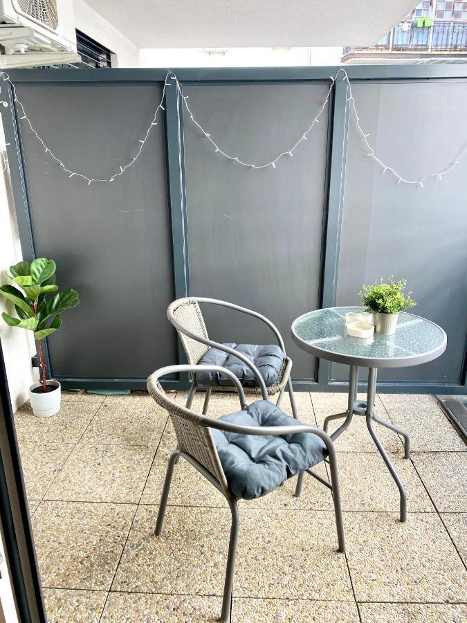The Elite Suite Downtown A/C & Garage Parking 브라티슬라바 외부 사진