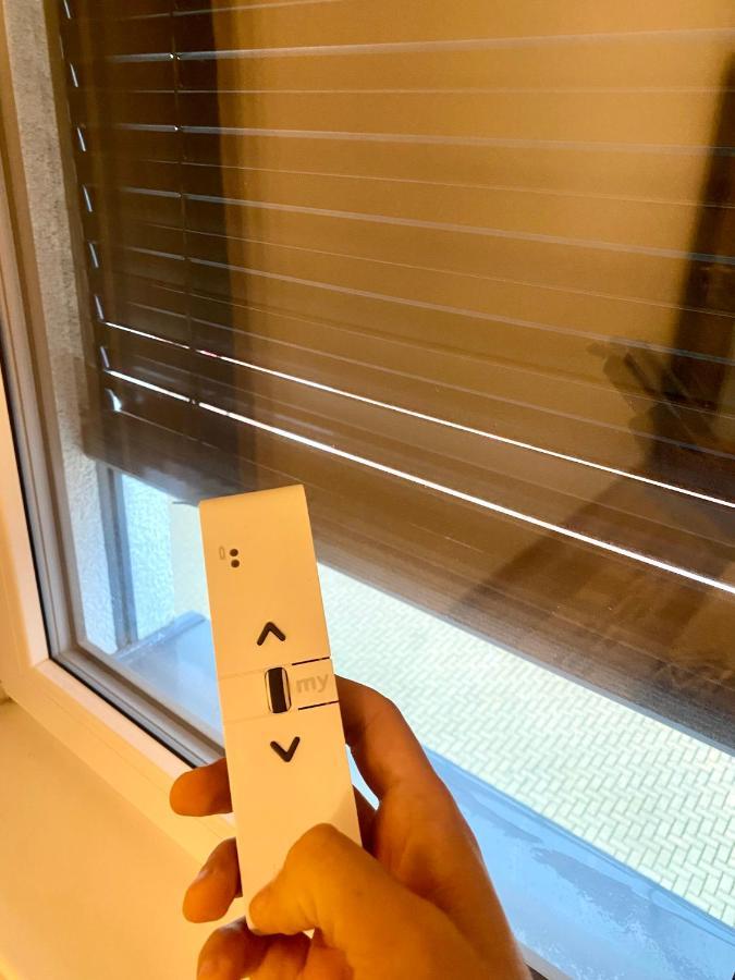 The Elite Suite Downtown A/C & Garage Parking 브라티슬라바 외부 사진